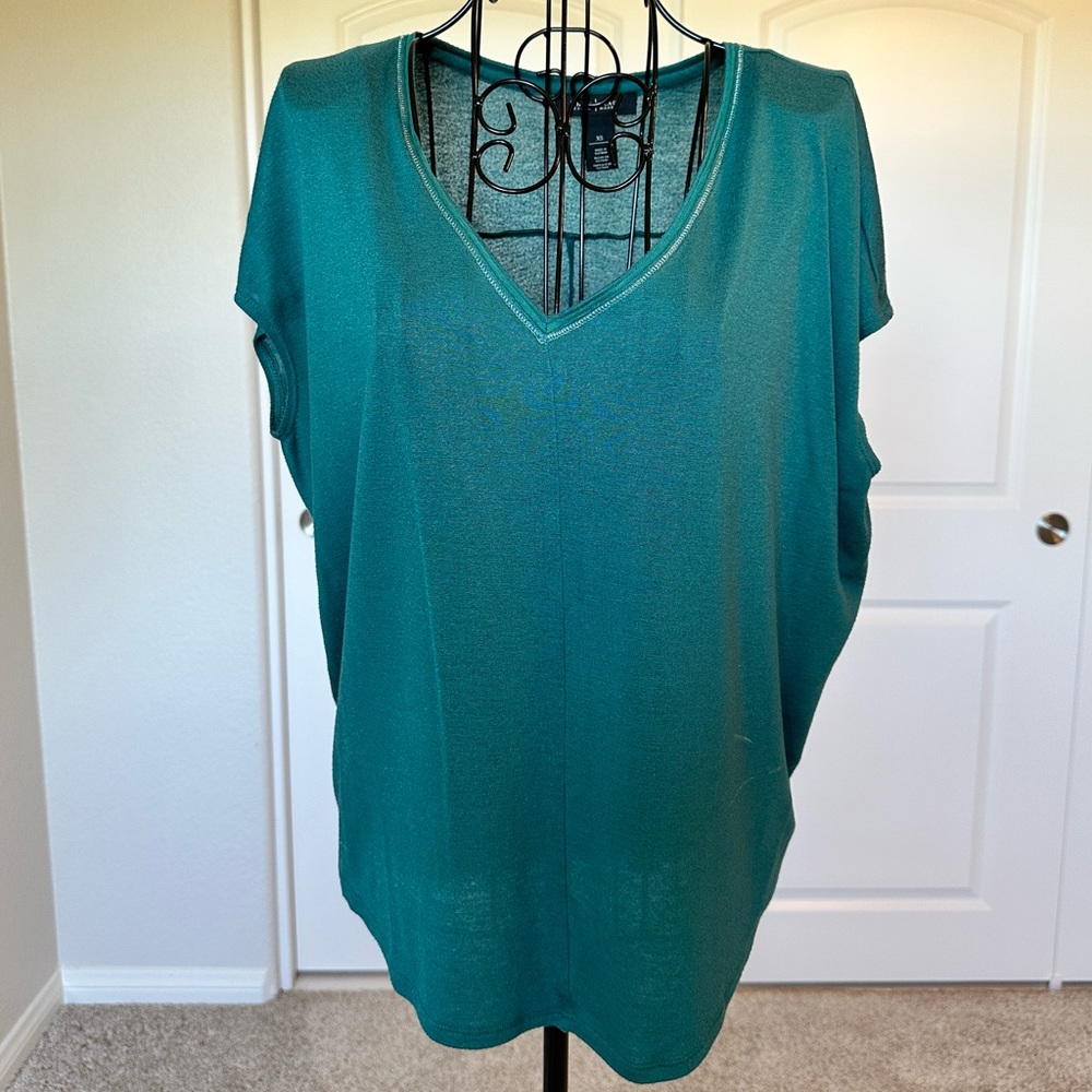 White House, Black Market V-neck Top